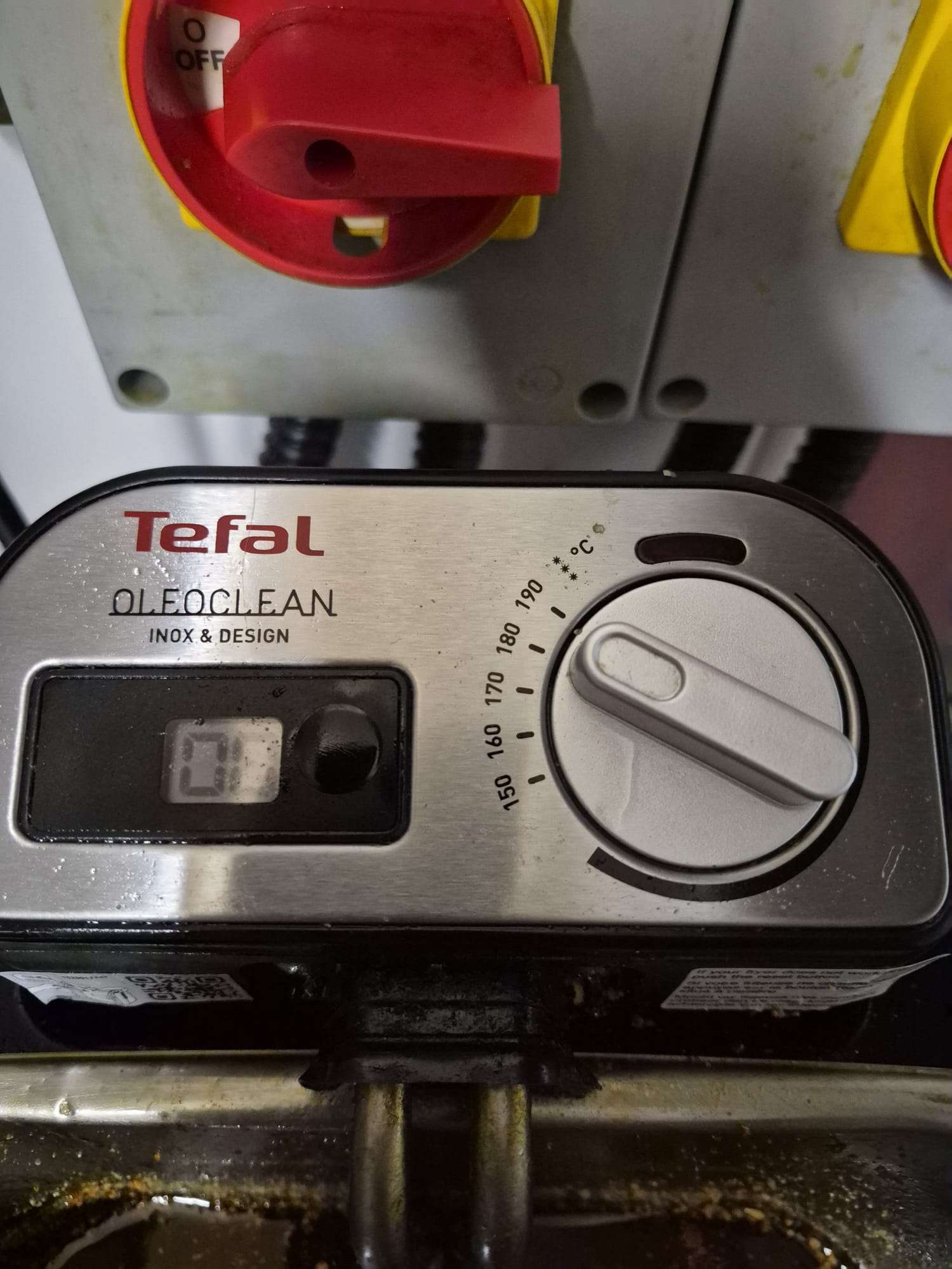 Tefal Oleoclean FR8040 fryer front control panel at Bunk Derby
